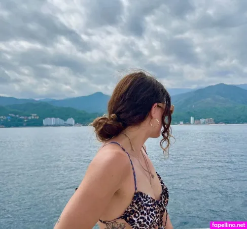 Halle Nottage OnlyFans Thumbnail #uVK5dSAVc3