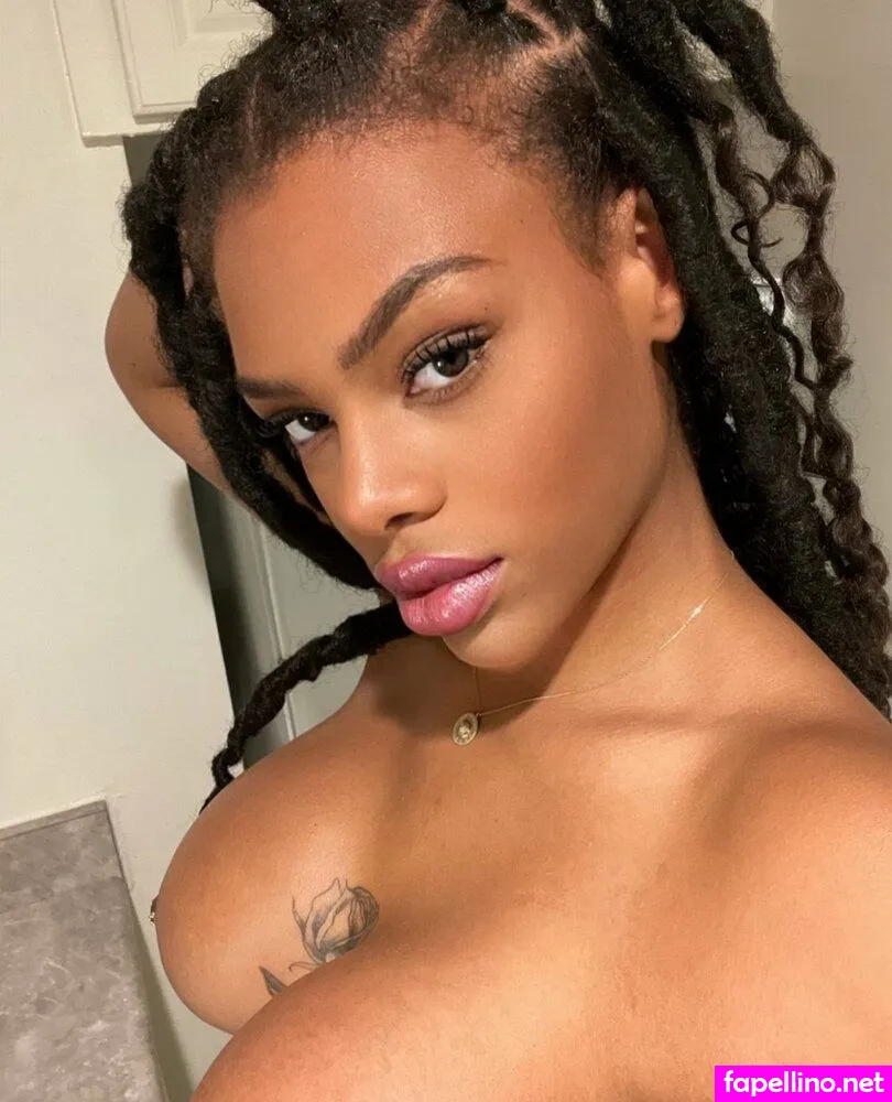 hallehayes Nude Leaked OnlyFans Photo #2VN1FhIsGK