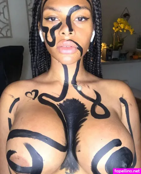 Hallehayes OnlyFans Thumbnail #ivc9KmjX9M