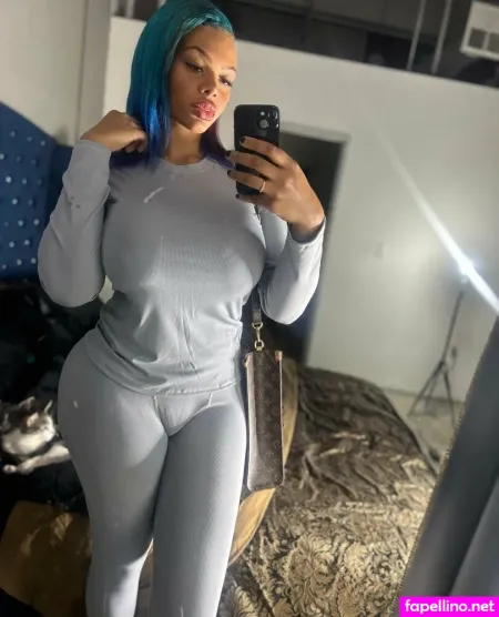 Hallehayestv OnlyFans Thumbnail #tv4g07Bd20