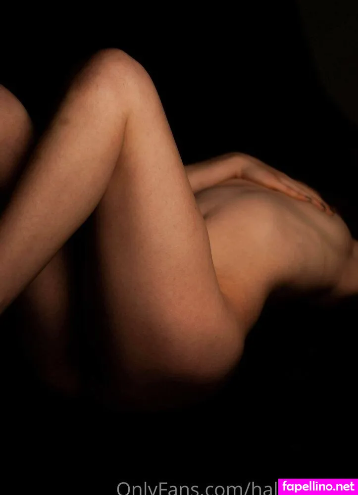 hallebailey, halleheartly Nude Leaked OnlyFans Photo #5v8Dl4woKu