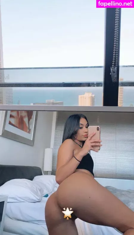 Halleyoungg OnlyFans Thumbnail #0GcFN4XMEI