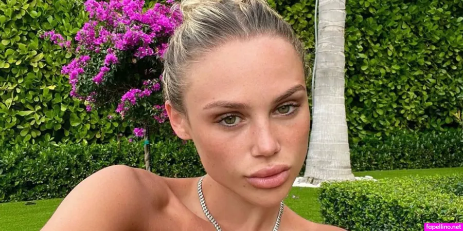 Hallie Batchelder OnlyFans Thumbnail #yfnj5N7NUL