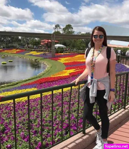 Hallie Clark OnlyFans Thumbnail #60XRMNASP5