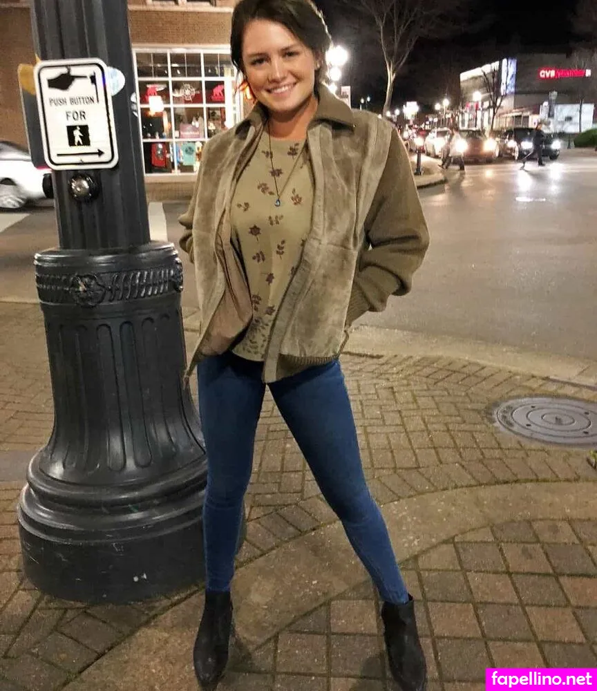 halliee_clark Nude Leaked OnlyFans Photo #6zWMpYgmh5