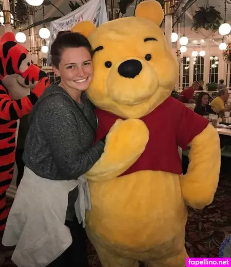 Hallie Clark OnlyFans Thumbnail #EFCWvQtwH9