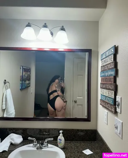 Halloweenhoe666 OnlyFans Thumbnail #YrDEZee4pE