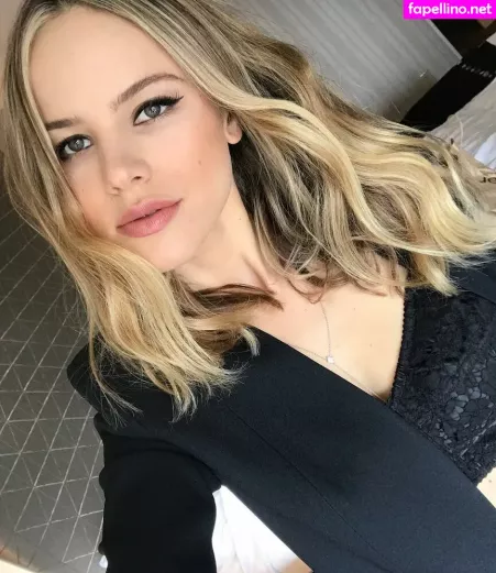 Halston Sage OnlyFans Thumbnail #ssWLRkbyCx