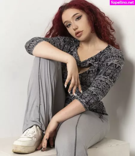 Hana Cos OnlyFans Thumbnail #Hech5TQ7Sc