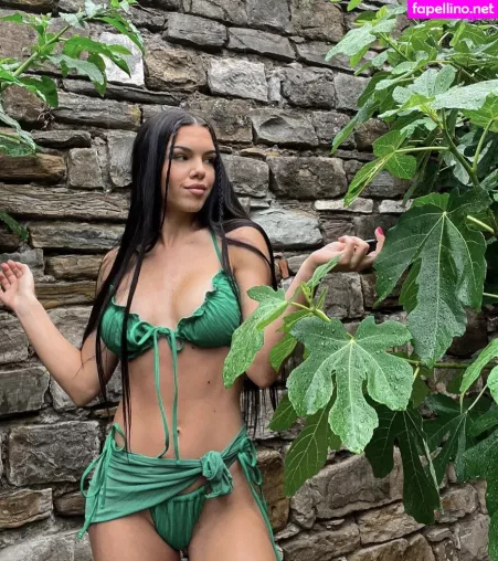 Hana Lovic OnlyFans Thumbnail #LuwwTrSIVG