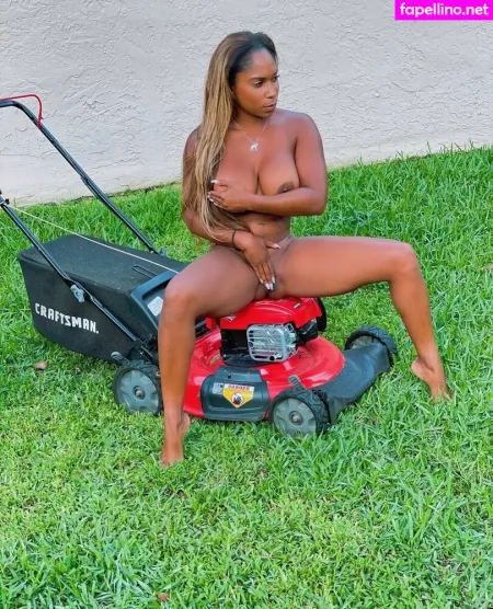 Hanah164 OnlyFans Thumbnail #SlkQ3BO9PC