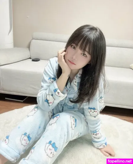 Hanaxmiku Main Profile Photo