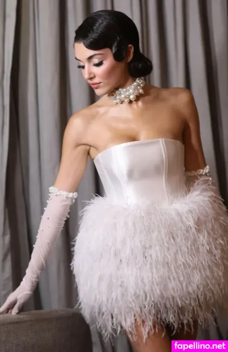 Hande Ercel OnlyFans Thumbnail #blFVTN5Kbx