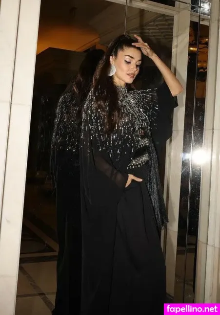 Hande Ercel OnlyFans Thumbnail #eDxk4C4RAC