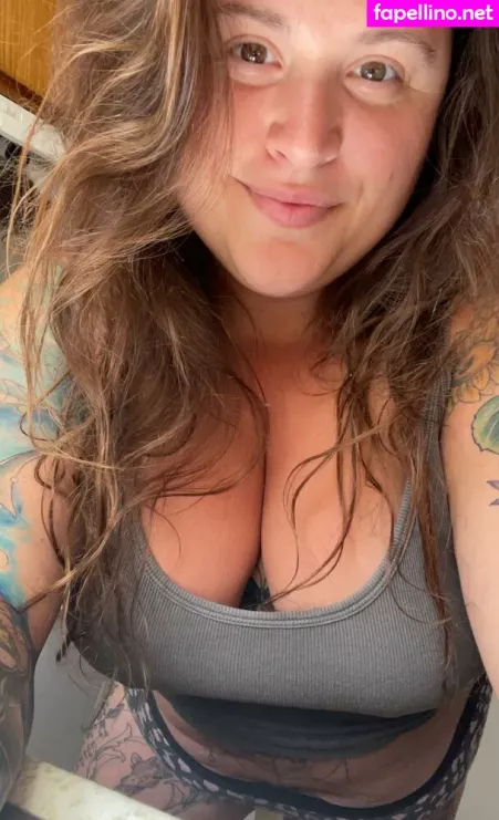 Handfulheather OnlyFans Thumbnail #Dfh2nJhF35