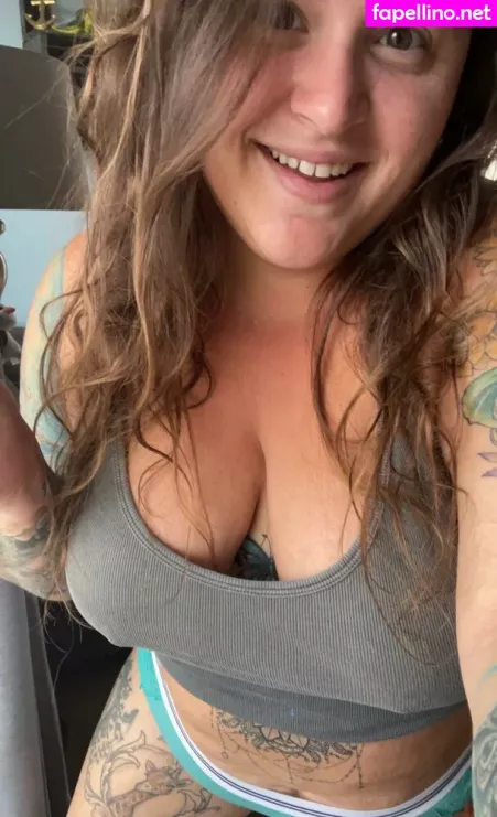 Handfulheather OnlyFans Thumbnail #I7jecwcnyx