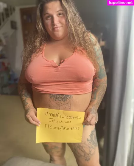 Handfulheather OnlyFans Thumbnail #YfVsCnrneC