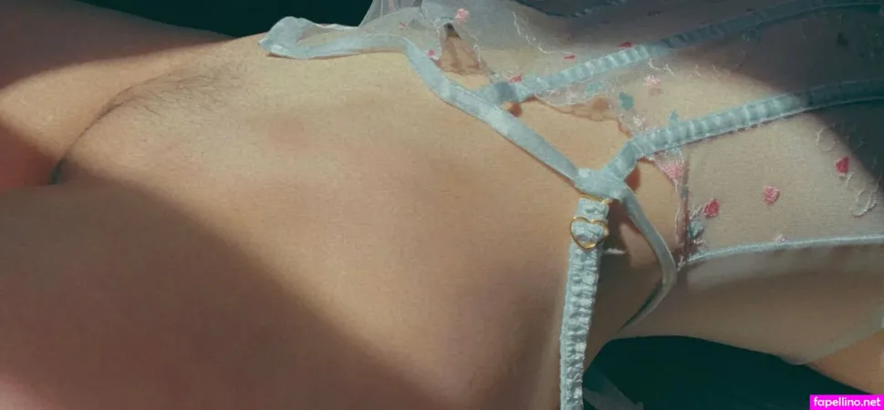 Handmadecrybaby OnlyFans Thumbnail #p6nphHQHGu