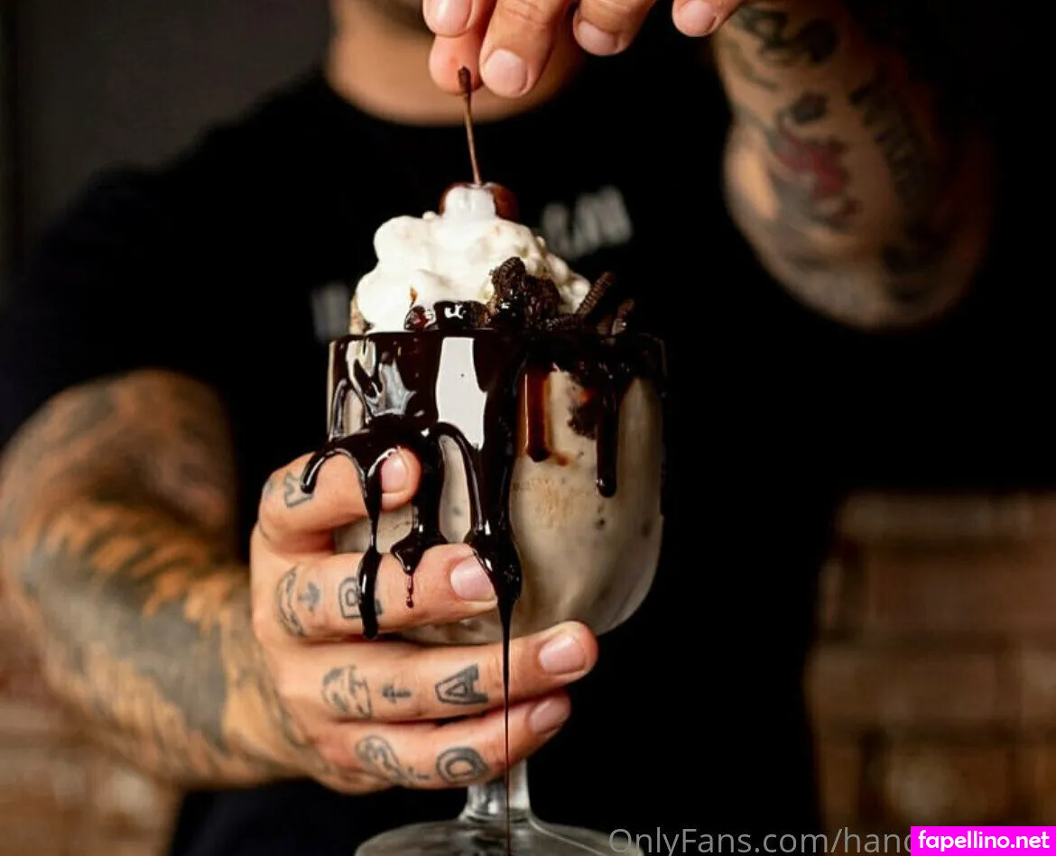 handsbytony Nude Leaked OnlyFans Photo #2MaYxEasTr