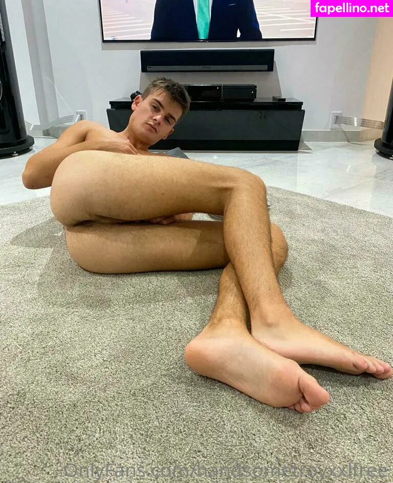 handsometroyxxlfree Nude Leaked OnlyFans Photo #9OMifvNn5s