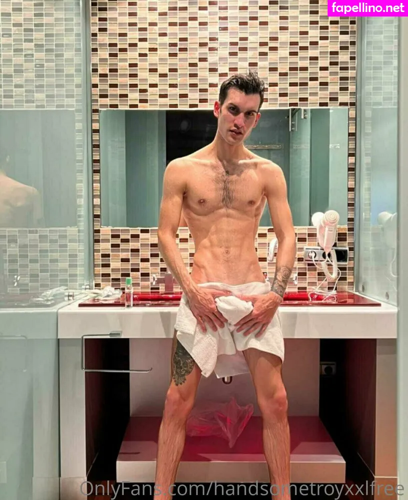handsometroyxxlfree Nude Leaked OnlyFans Photo #SYfqSCedqZ
