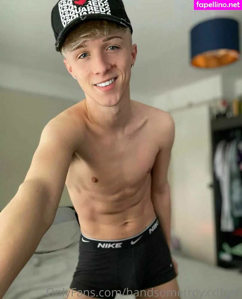 handsometroyxxlfree Nude Leaked OnlyFans Photo #issgbLAYms