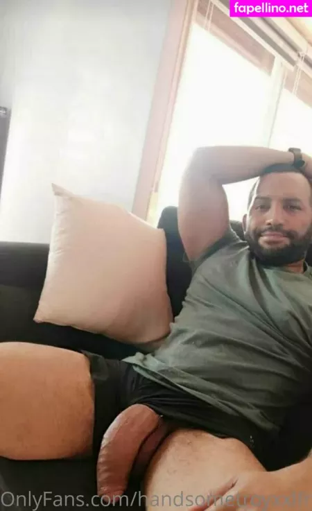 Handsometroyxxlfree OnlyFans Thumbnail #pmfDVowzBY