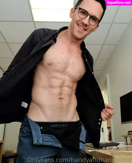 Handyandhandsome OnlyFans Thumbnail #ccAnx3pMM9