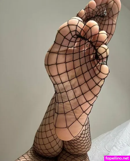 Handyfeetisha OnlyFans Thumbnail #a00AWLAK01