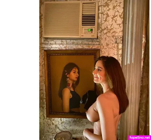 Hania Aamir OnlyFans Thumbnail #981kJxXb4A