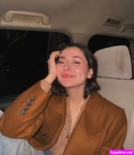 Hania Amir OnlyFans Thumbnail #hZjgIYW6nI
