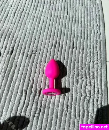 Hanna Avierina OnlyFans Thumbnail #zu7C82hrX9