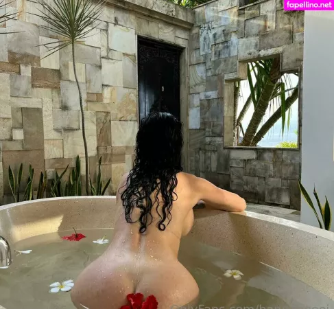 Hanna Carter OnlyFans Thumbnail #cMoI4xFMzI