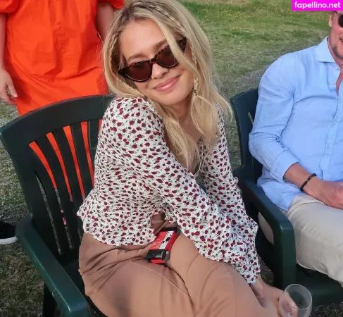 Hanna Edwinson OnlyFans Thumbnail #vv5jABOrBY