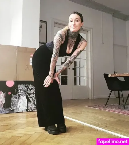 Hanna Heartwork OnlyFans Thumbnail #nnnxGnVUIE