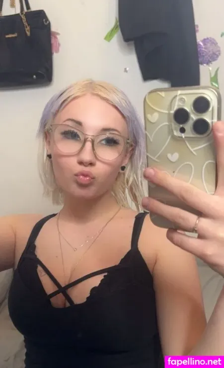 Hanna Jane Harper OnlyFans Thumbnail #3Hvy9xHzS7