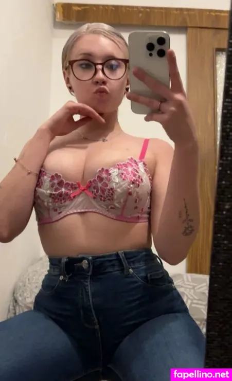 Hanna Jane Harper OnlyFans Thumbnail #ex9DMiPPA9