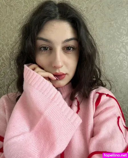 Hanna L OnlyFans Thumbnail #H81WFWqeYL