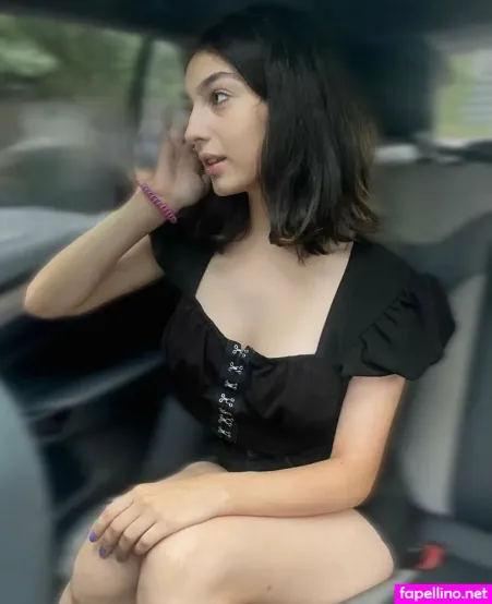 Hanna L OnlyFans Thumbnail #fVh18stt9A