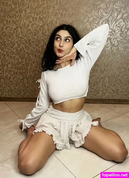 Hanna L OnlyFans Thumbnail #hWQtRVwBCT