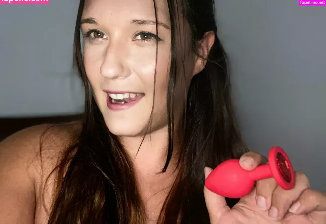 Hanna Lake OnlyFans Thumbnail #QO3om4x9GL