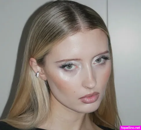 Hanna Larsson OnlyFans Thumbnail #5ZDRPsixz4