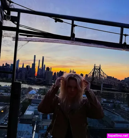 Hanna Lively OnlyFans Thumbnail #6TkdnxRq9E