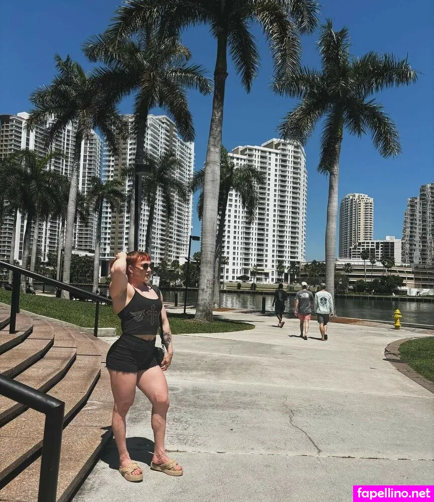 hannaamanda_, hannahansku, hundredpercentfrankie Nude Leaked OnlyFans Photo #YyVXZ6Ptsp