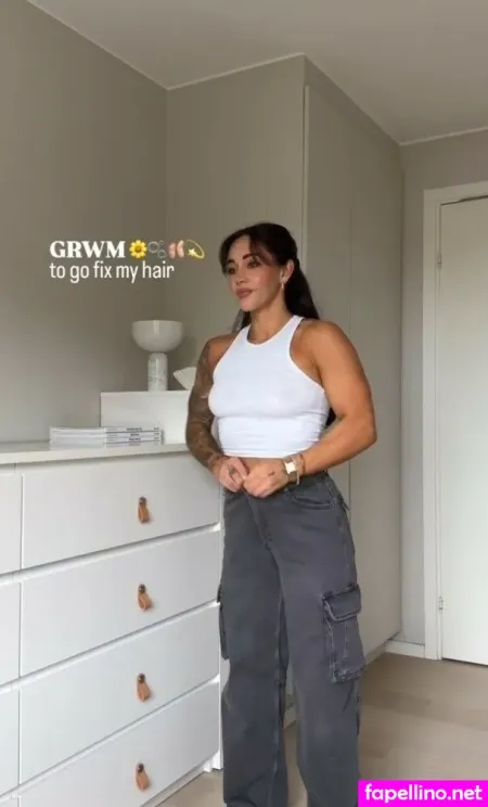 Hanna Oberg OnlyFans Thumbnail #CFIa9QIq2O