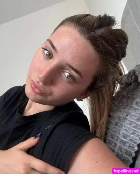 Hanna Uwu04 OnlyFans Thumbnail #zvqWiCpazT