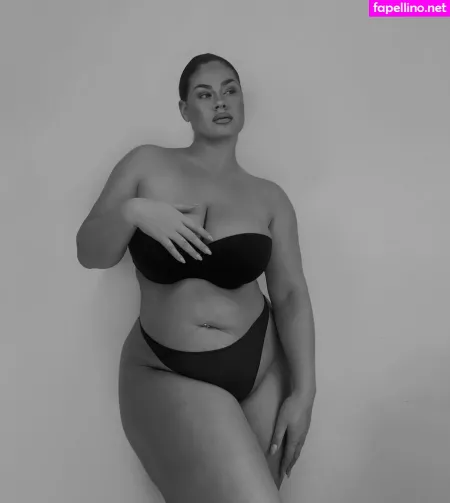 Hanna Wilperath OnlyFans Thumbnail #4BsGx6qZaO