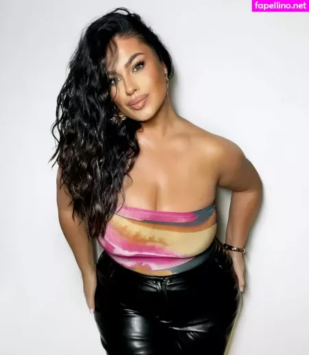 Hanna Wilperath OnlyFans Thumbnail #7CJVV4Ax4c