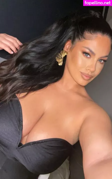 Hanna Wilperath OnlyFans Thumbnail #HL04CZtMvn