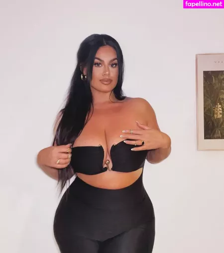 Hanna Wilperath OnlyFans Thumbnail #KJfIIF2kbK